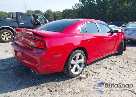 2013 Dodge Charger Sxt из США, поврежденный, VIN 2C3CDXHG8DH611735